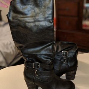 Leather Boots Size 8 DSW